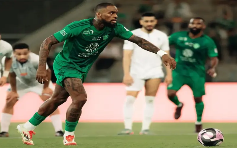ترتيب الدوري السعودي بعد فوز الأهلي على الفتح